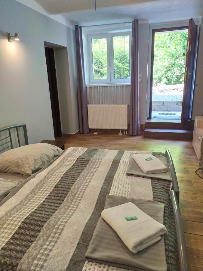 Hotel Sloneczna Miedzygorze Esterno foto
